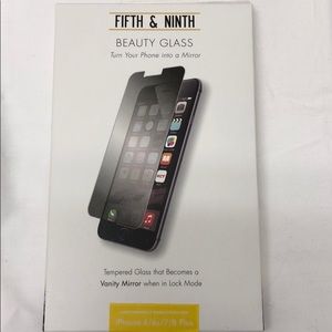 NWT Fifth & Ninth Beauty Glass for iPhone